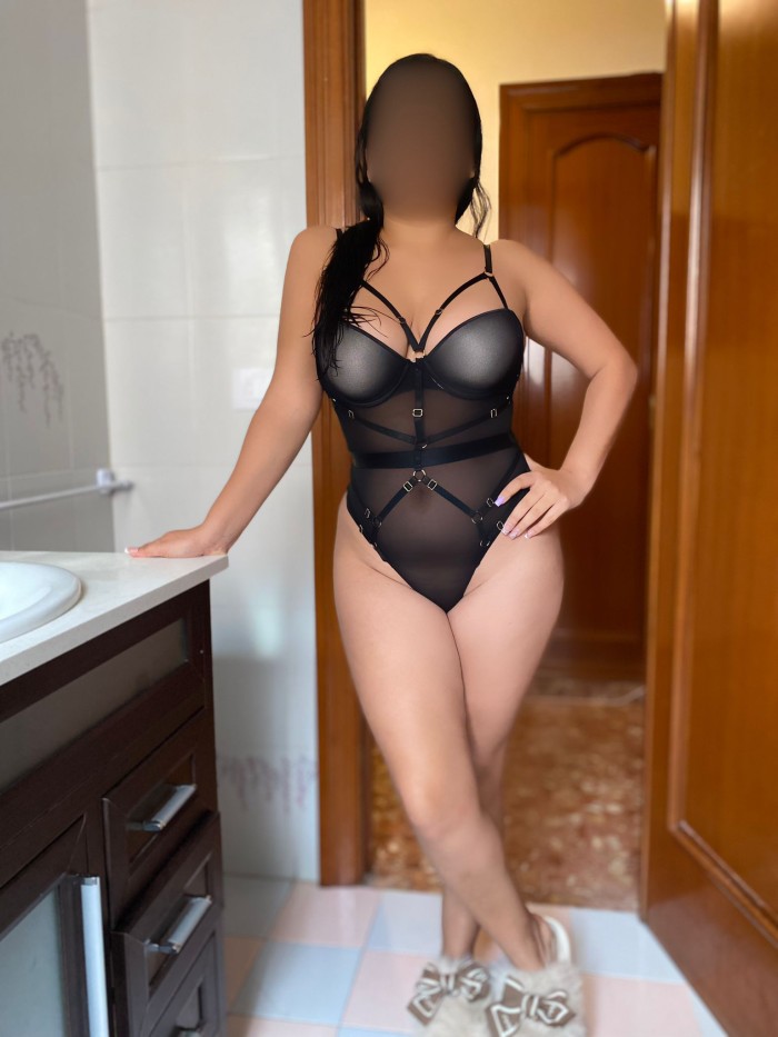 COQUETA  DIVERTIDA Y JUGUETONA