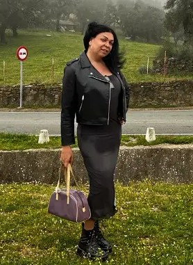 TRAVESTI TOP FIESTEIRA CLAVADORA AMANDA TAYLOR