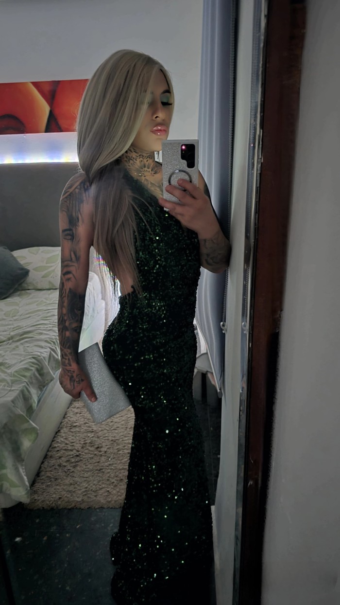 LUNA 624308914, TOP TRANS CUMPLO TU FANTASIA Y FIE