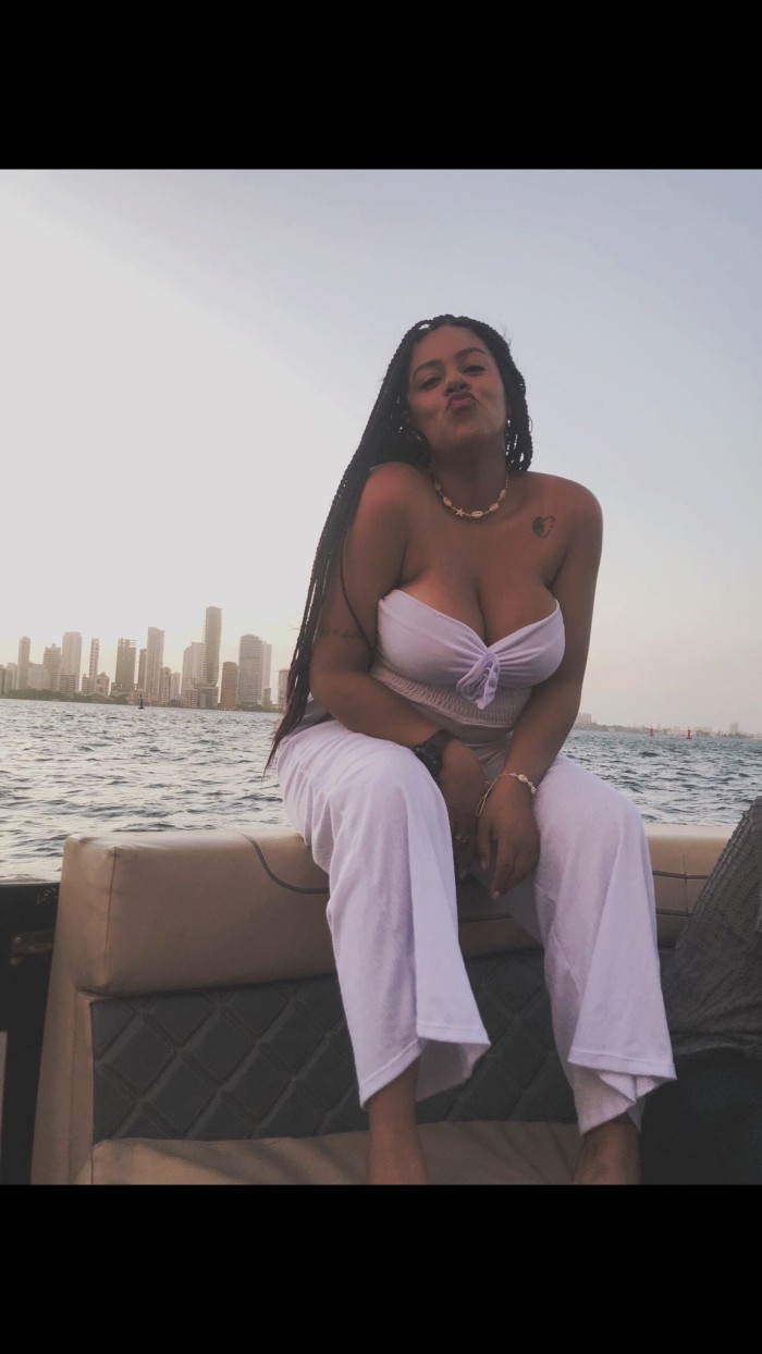 QUIERO SER BIEN FOLLADA