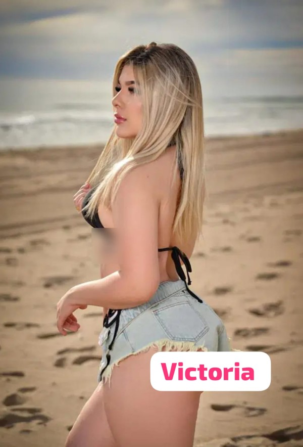 RUBIA MORENA TRIO MASAJE 4 MANOS GRIEGO CORRER BOCA CRISTIANOS SEXO LA PEPA
