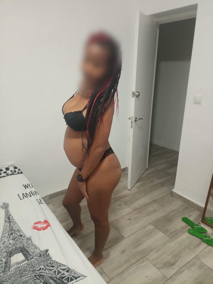 LATINAS FIESTERAS 24HS SALIDAS A DOMICILIO GETAFE
