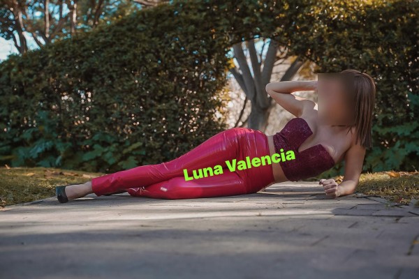 Luna independiente completita fotos recientes