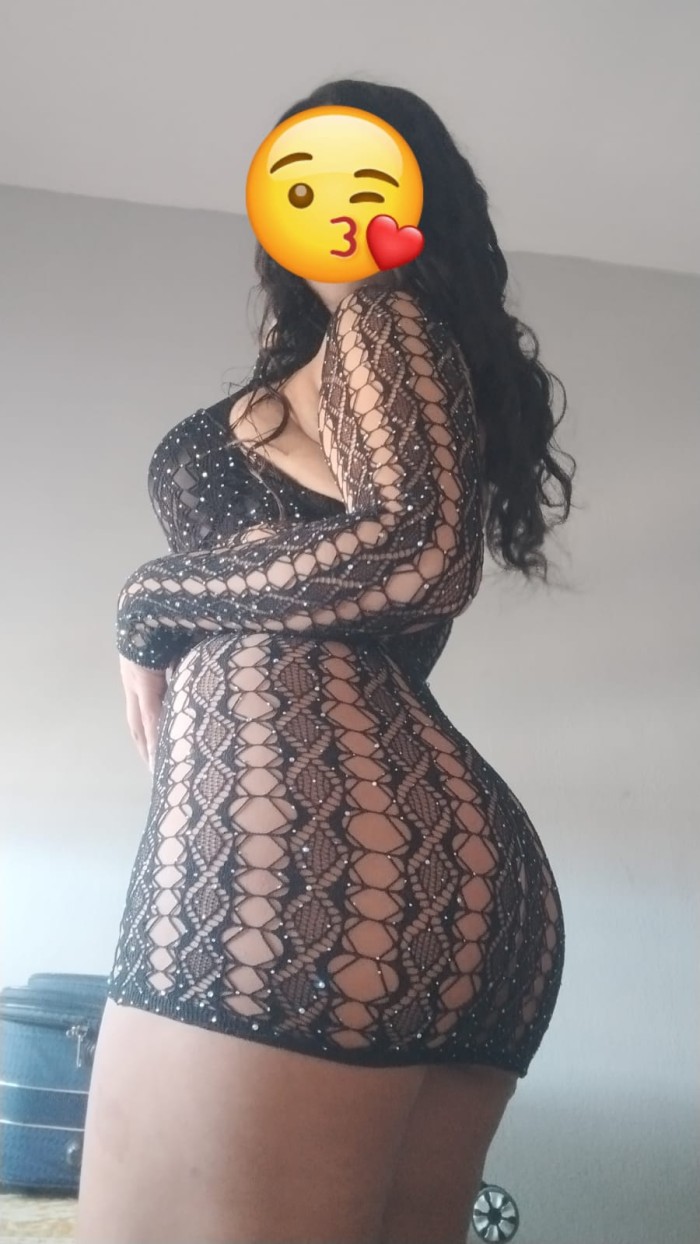 UNIVERSITARIA QUIERE SEXO SIN LIMITES