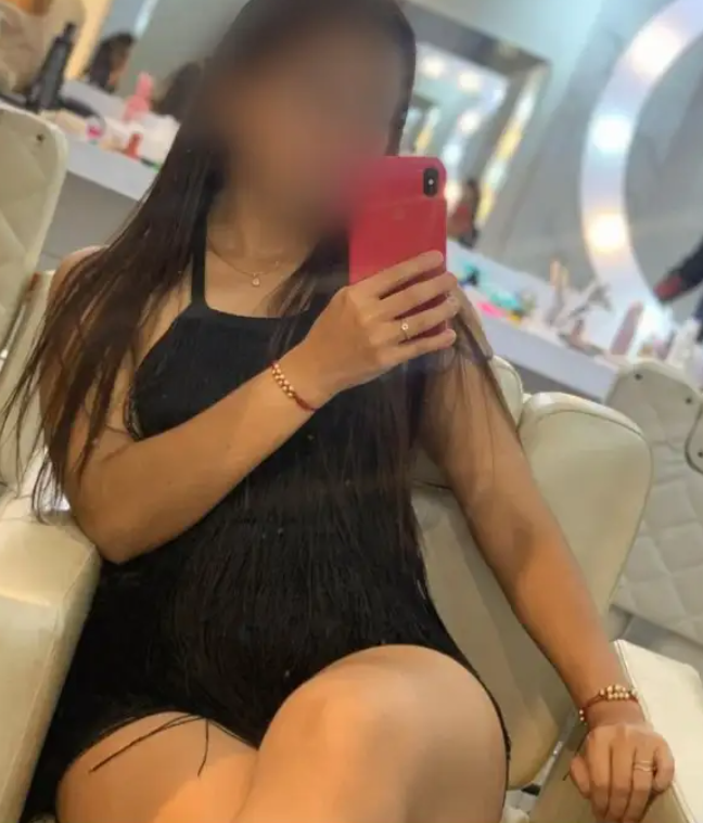 Chica Delgada, guapa, tranquila, ambiente bueno