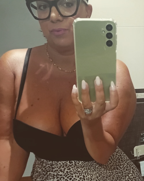 GALLEGA!! FOTOS REALES!!! ESTOY DE LUNES A VIERNES