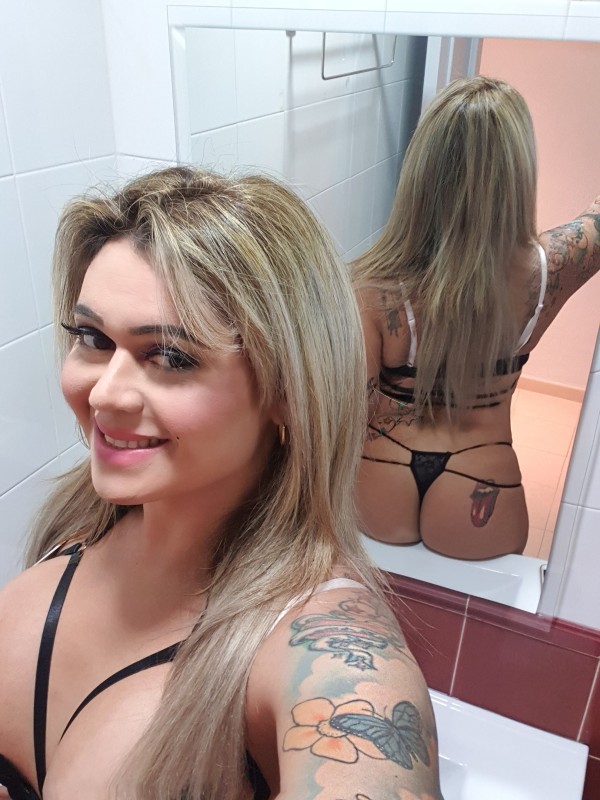 RUBIAZA POLLONA Guapísima Activa y Pasiva PARA TI EN TORREMOLINOS
