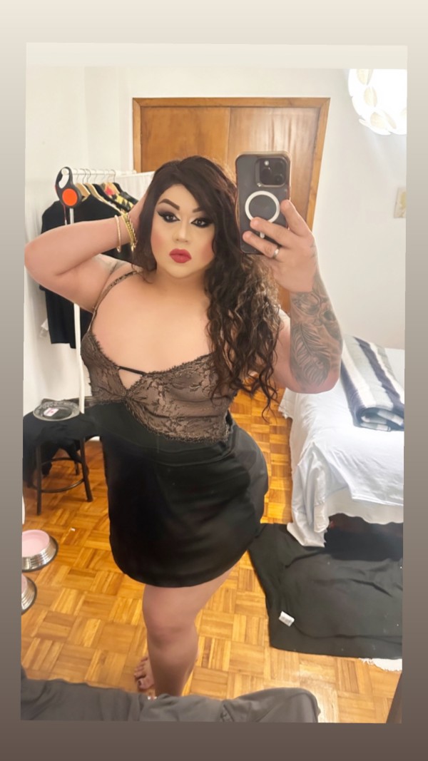 ZORRA VICIOSA FIESTERA MUY CERDA VEN A MI TE COMERÉ POLLA, HUEVOS Y CULO