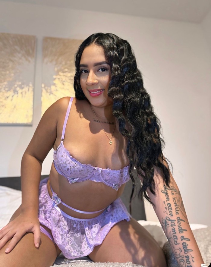 ESTOY LISTA PARA CIMPLIR TODOS TUS DESEOS, VEN POR