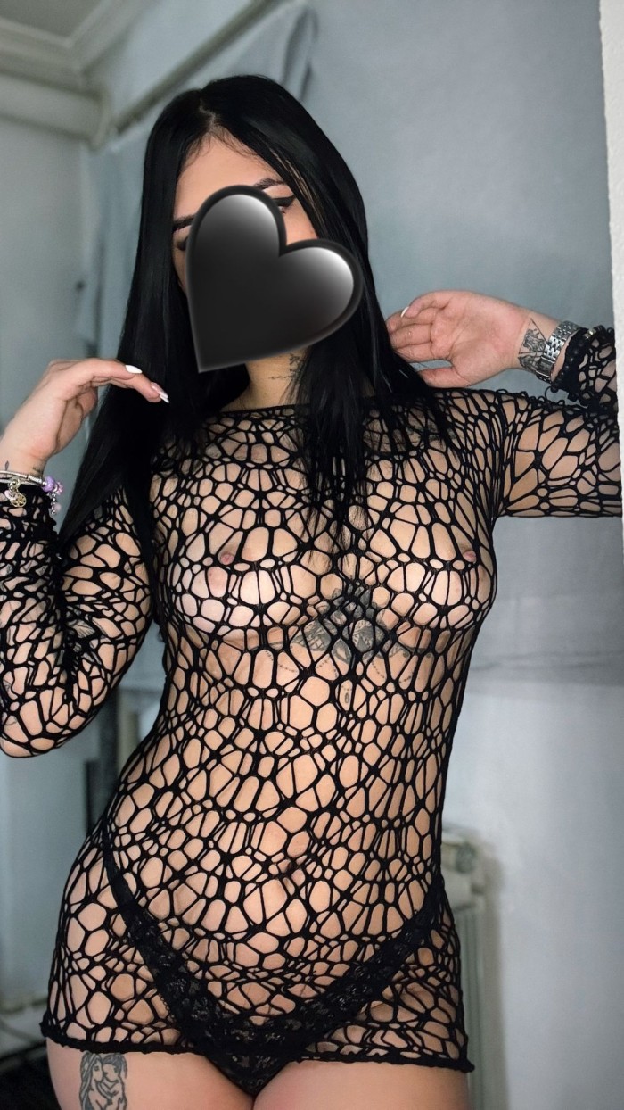 MARIANA CALIENTE COLOMBIANITA RECIÉN LLEGADA