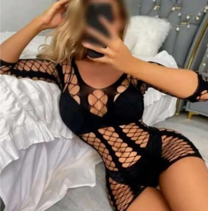 RUBIA INDEPENDIENTE FIESTA GRIEGO CRISTIANOS PEPA