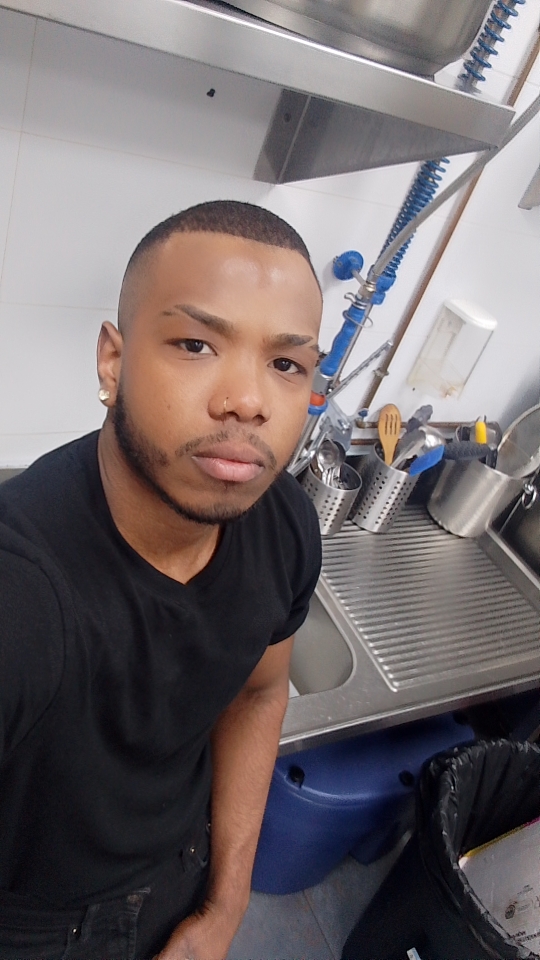 Estoy para complacerte