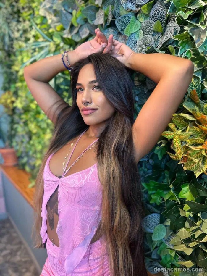 una chica muy sexy y exotica