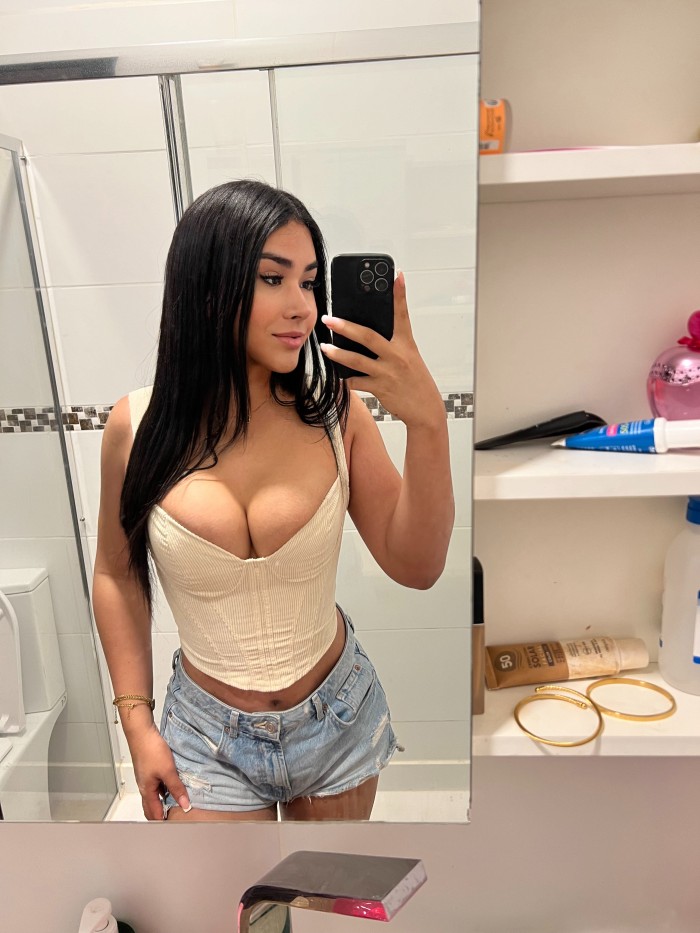 MORBOSA Y JOVENCITA Instagram imsweetsecret