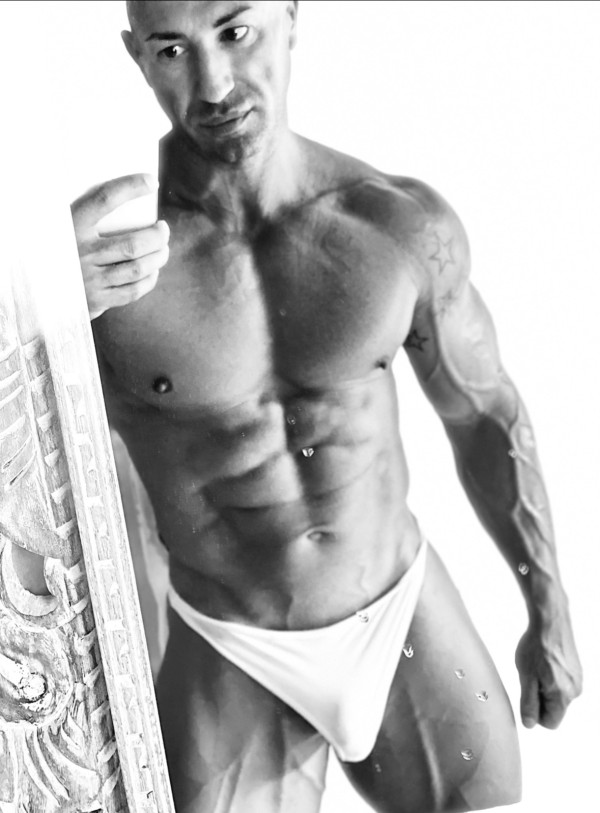 MASAJISTA TERAPÉUTICO