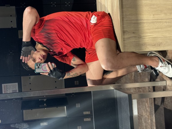 MURCIA CENTRO SOY ALTO MIDO 1,90 DE ESTATURA SOY BIXESUAL, LATINO