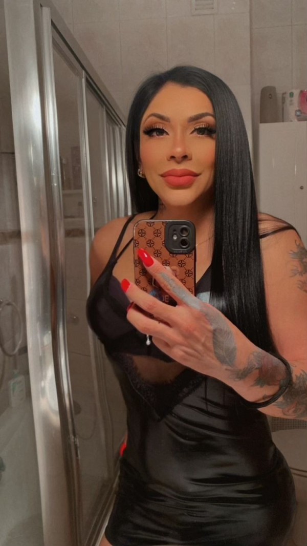 TRANS 100% ACTIVA, FIESTERA CON TINA , APARTAMENTO PRIVADO. VALENCIA CENTRO