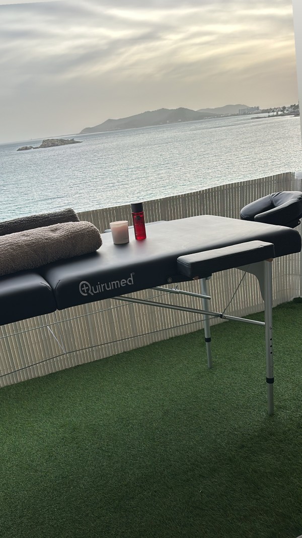 MASAJISTA TERAPÉUTICO