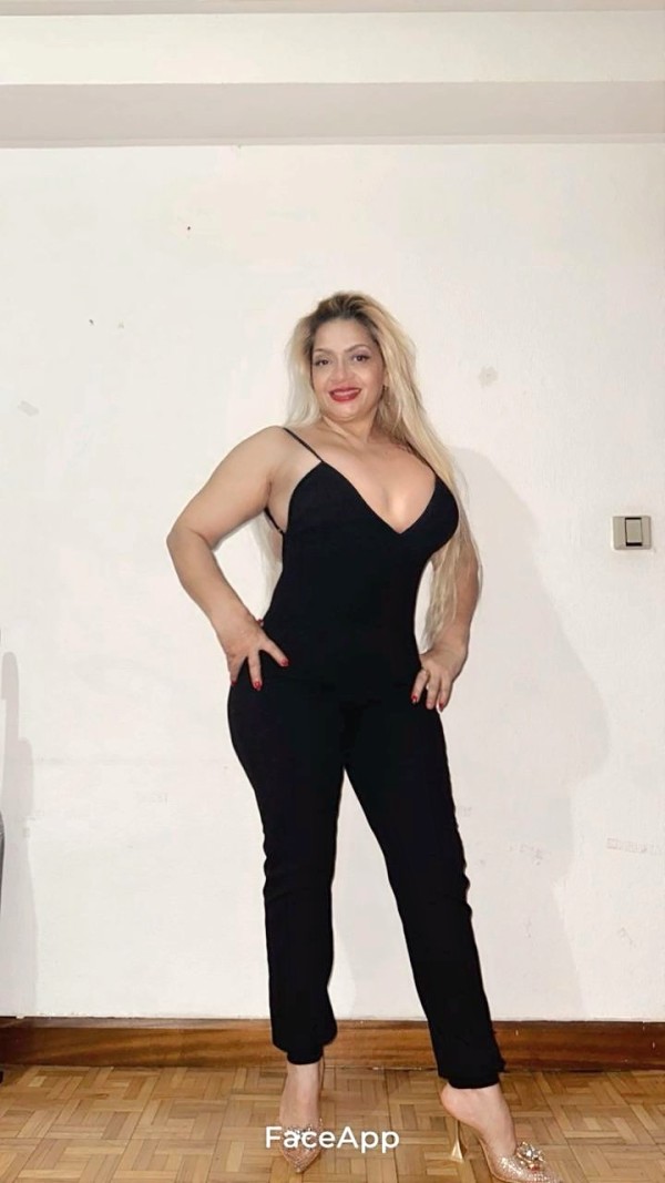 Novedad Cristina madurita hot