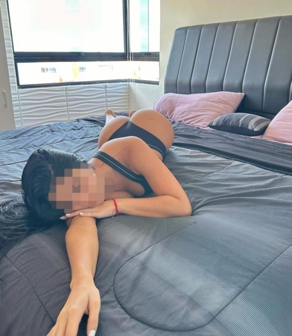 ENRROLLADA Y FIESTERA SOLO DESPLAZAMIENTOS ….