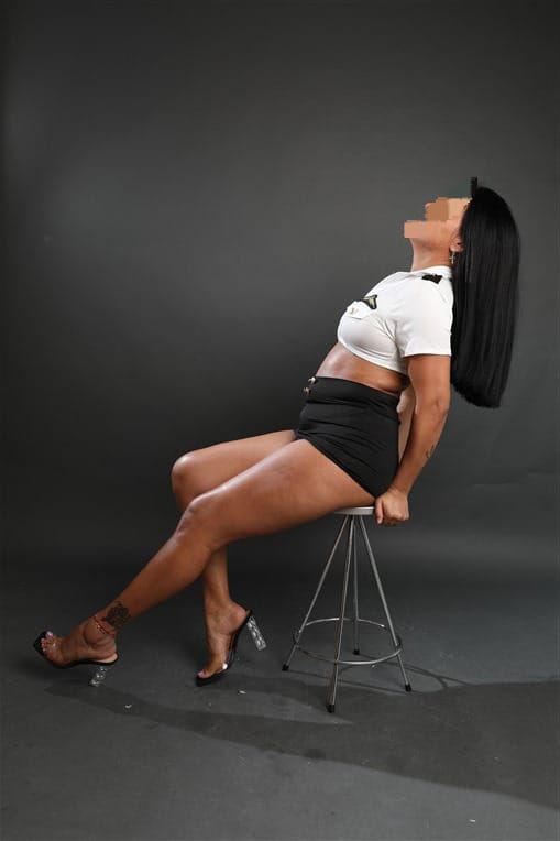 CHICA CAÑERA MUY PERVERTIDA PARA TI …