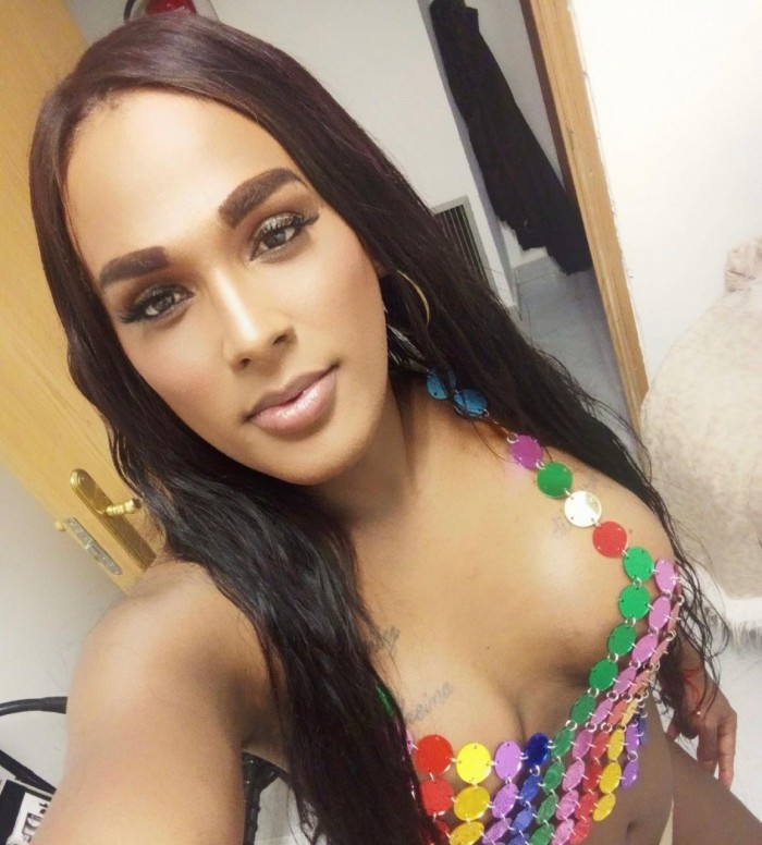 TRANS VERSATIL EN ESPERA DE RICA LECHITA