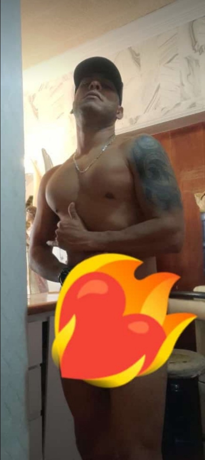 Morboso varonil Dot latino