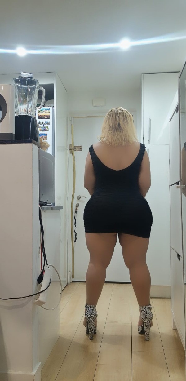 FOLLO BARATO,,MAMADA CON ARCADA