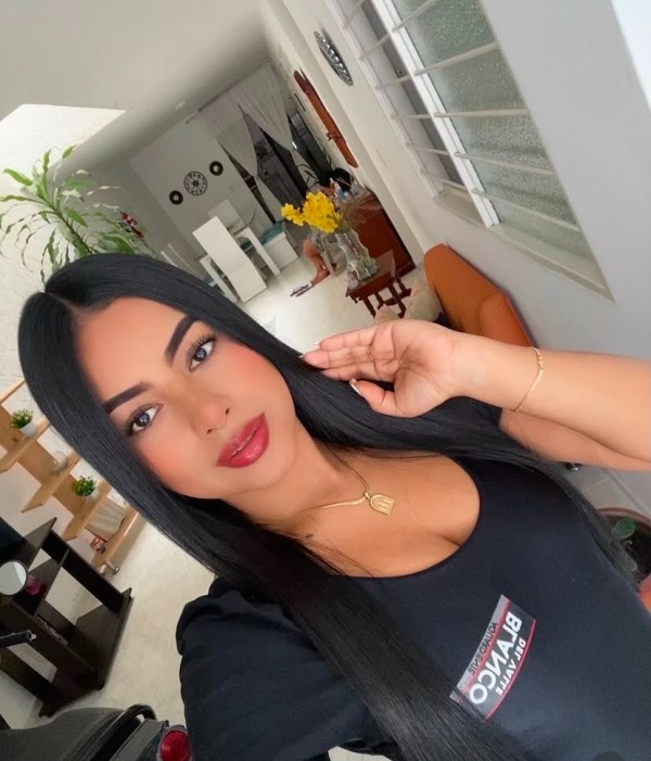 Morenita caliente