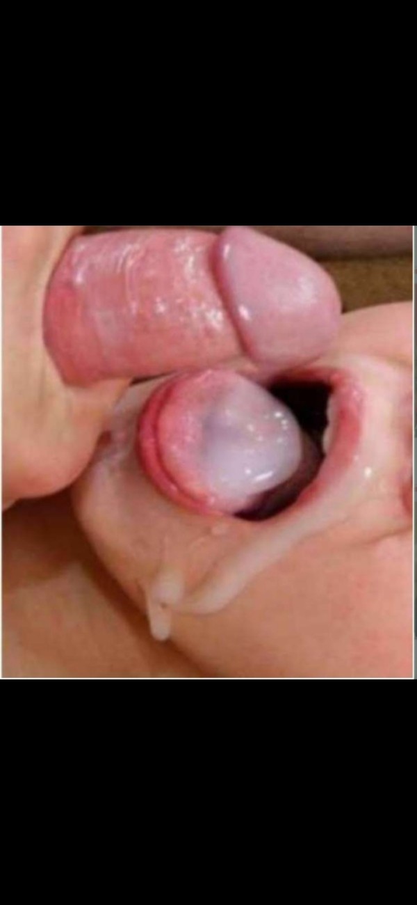 TETAS DELICIOSAS MAMADA NATURAL MUY ENSALIBABA CORRIDA EN BOCA