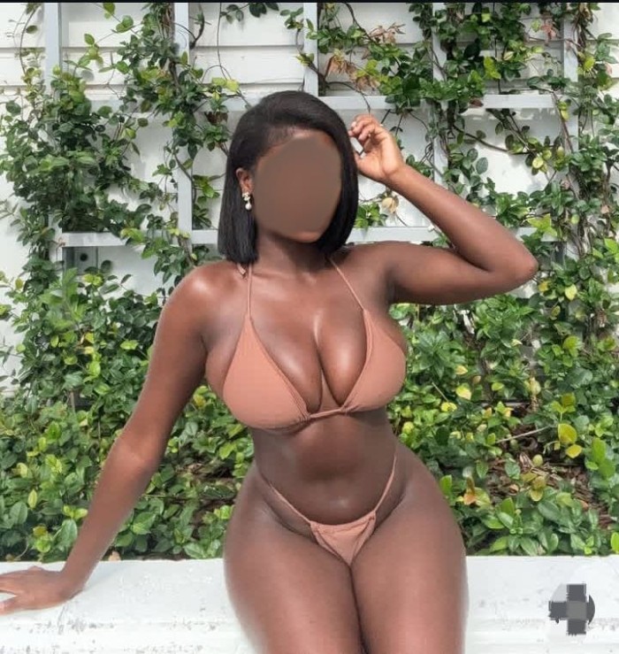 MARCELA EN VALDEMORO COLOMBIANA RICA CON CURVAS