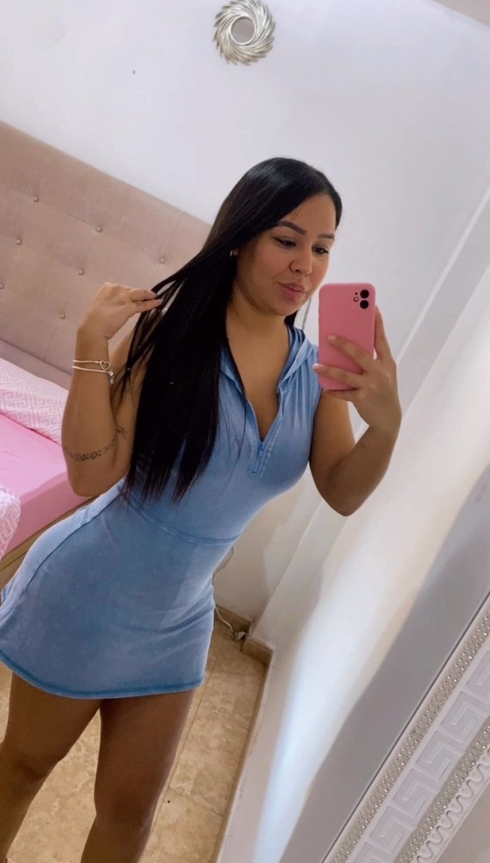 HERMOSA CHICA EN AGUADULCE VEN A VERME