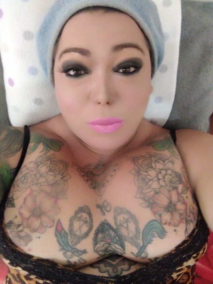 Aproveitem Camila Lopes super activa pouco dias en OURENSE.664689098