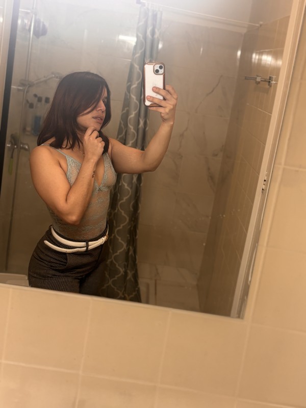 Vivi Fiestera y cariñosa