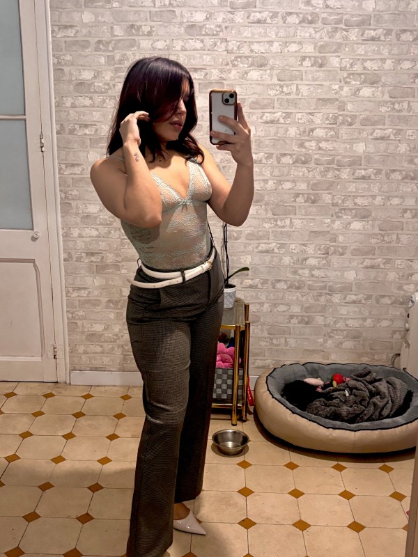 Vivi Fiestera y cariñosa