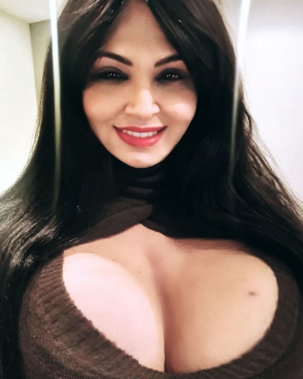 Tráns perla. Miembro de caballo