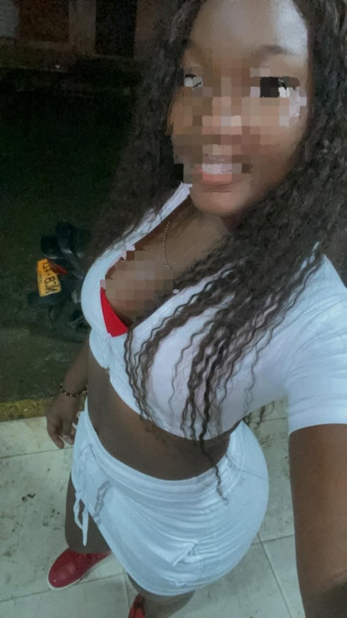 Tremendísima mulata!!!! Negra cañón en Ortuella