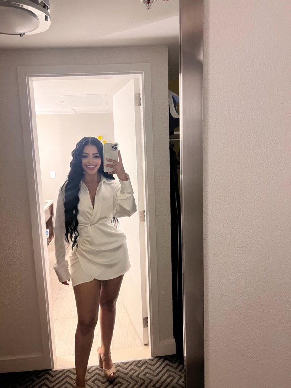 LA REINA DE LA FIESTA