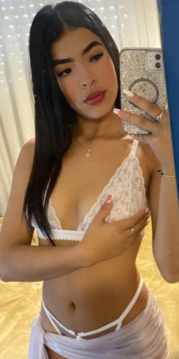 PAOLA 18 años Nueva en Tenerife Sur Los Cristianos