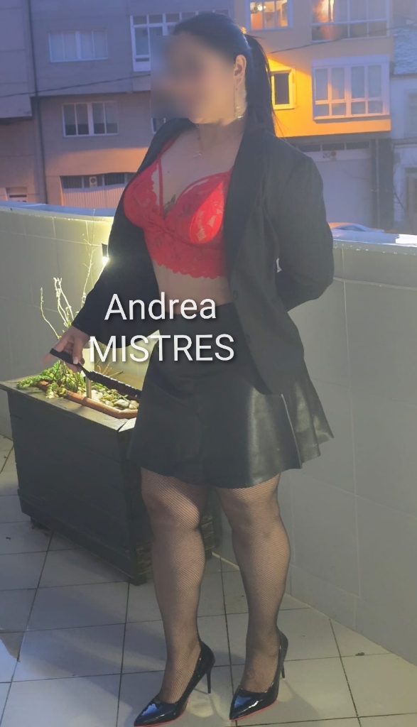 Dominatrix con experiencia / para culos inquietos