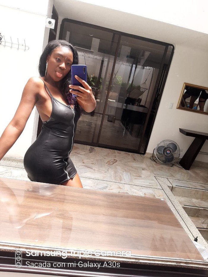 Morena linda por tu zona