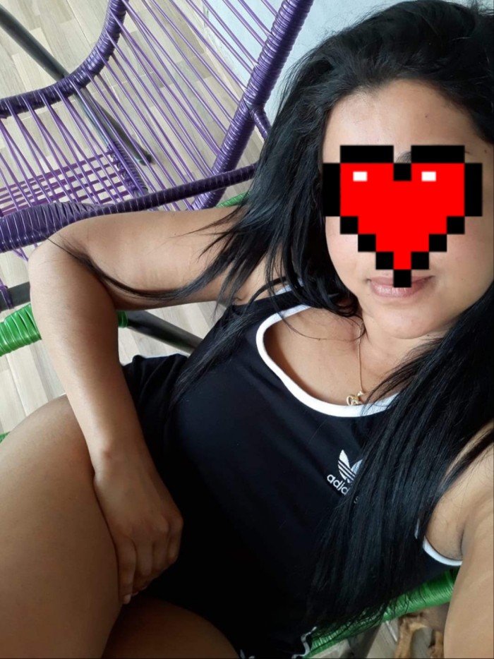 Morenita caliente