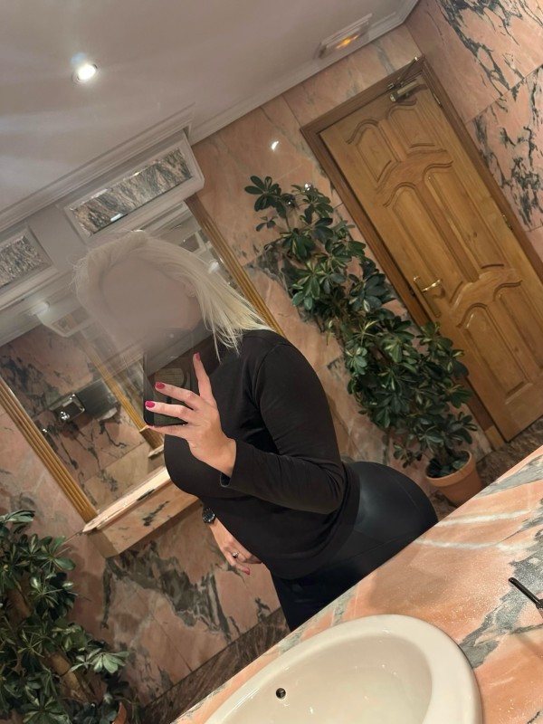 KAREN CHICA GUAPÍSIMA!!!