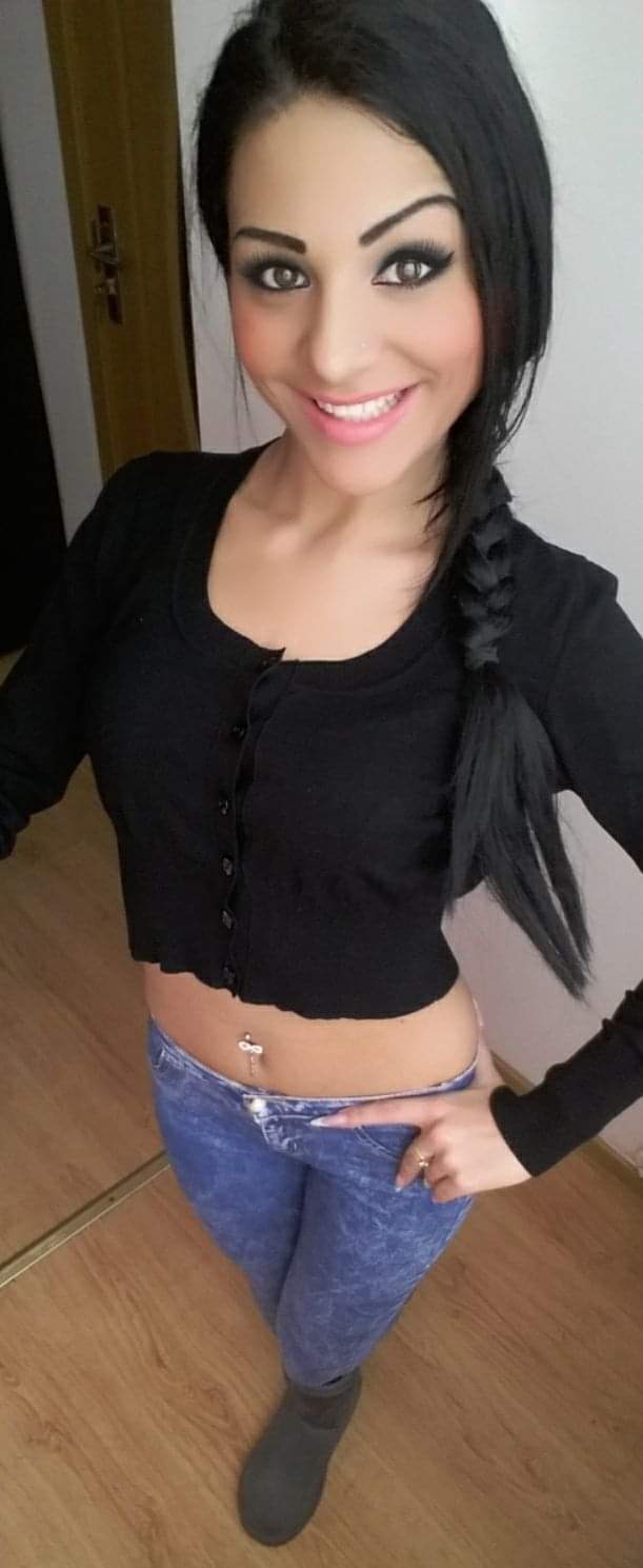 Soy DULCE CARIÑOSA Y MUY EDUCADA