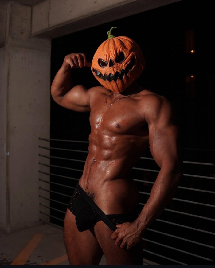 SEXY JOVEN BUEN ROLLO DISPONIBLE PARA TU CIUDAD