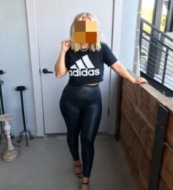 Española con buenas curvas