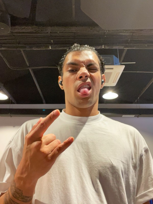 Chico colombiano lechero complaciente pollon 20cm