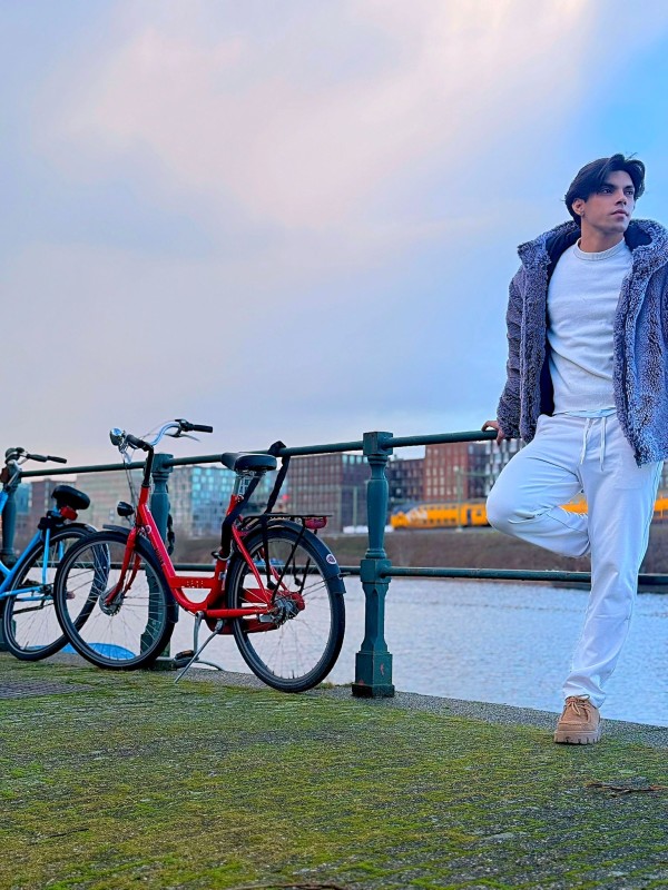 Chico colombiano lechero complaciente pollon 20cm