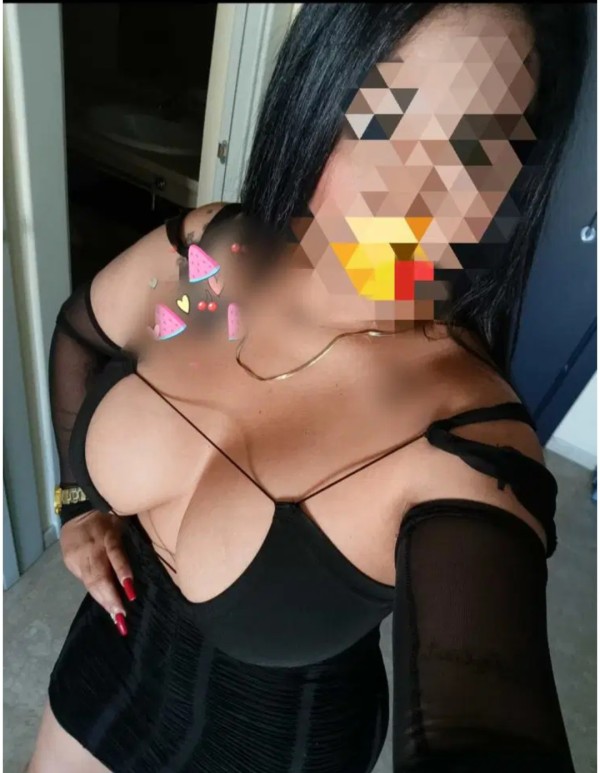 Fiestera a tope te invito a copa 24 hora sin limit