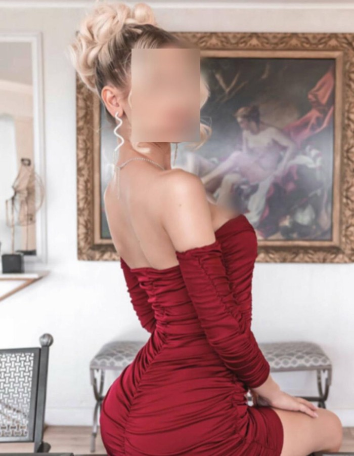 Hambrienta de polla hasta el fondo gozaré